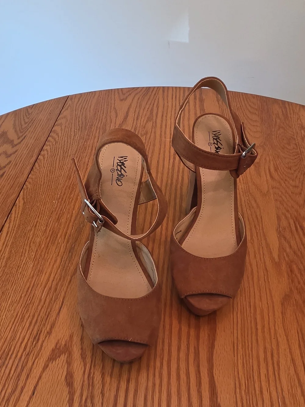 Mossimo Supply Co. Tan Suede Platform Block Heel Sandals